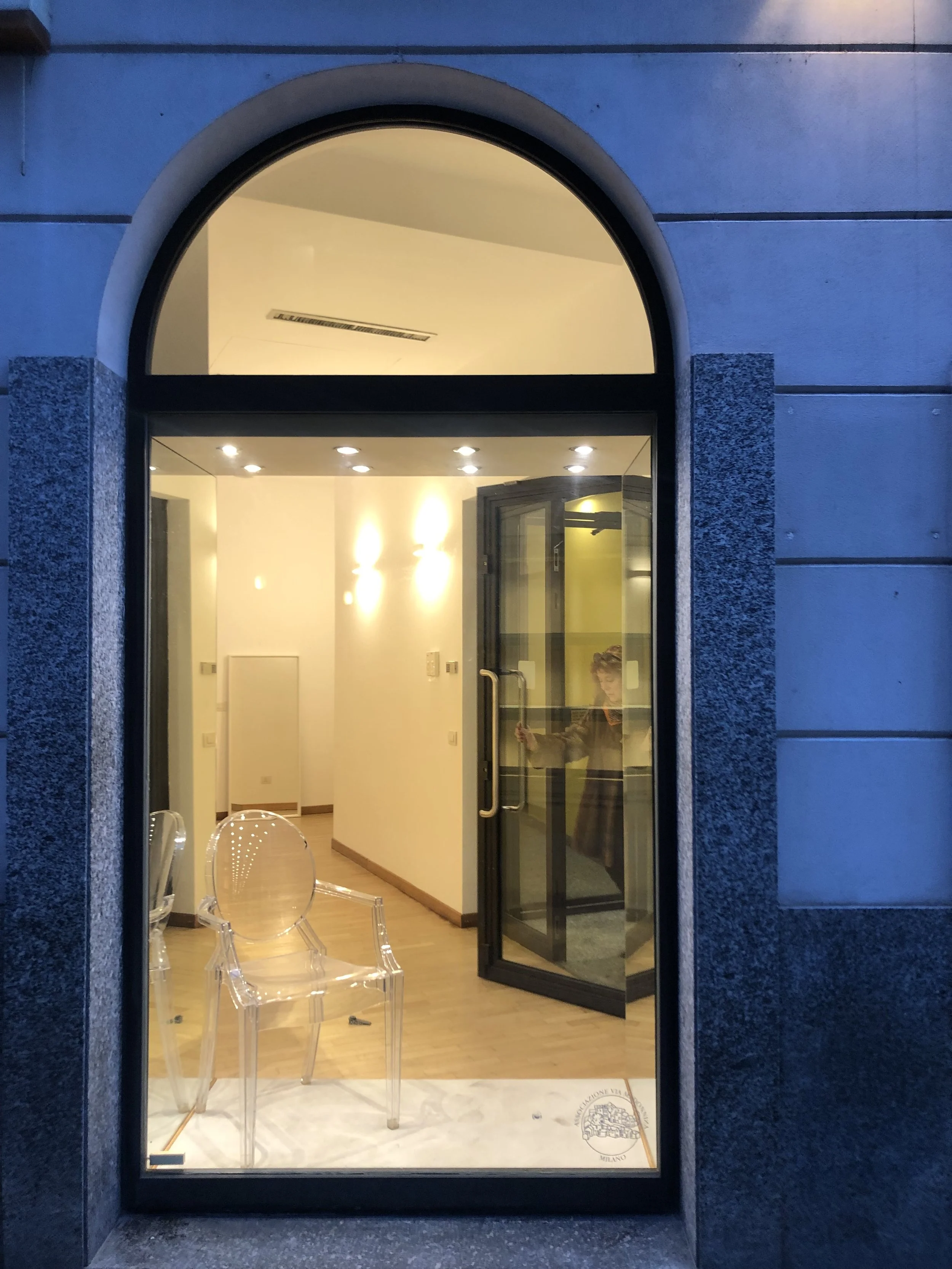 Via-Madonnina-Brera-Milano-store-1.jpg