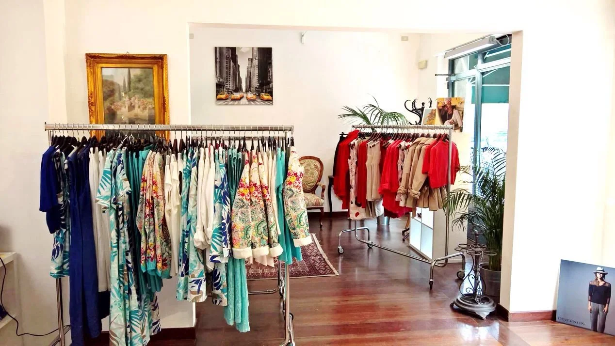 Via-Scarpa-Corso-Vercelli-Milano-store-2.jpg