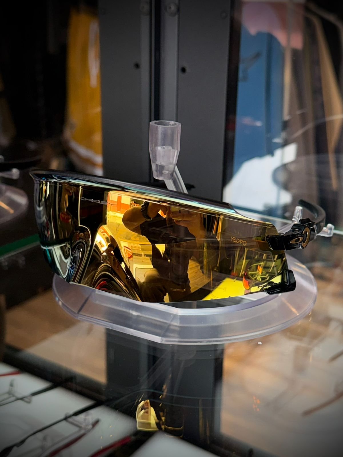 Gafas Oakley KATO POLISHED BLACK?PRIMS 24K