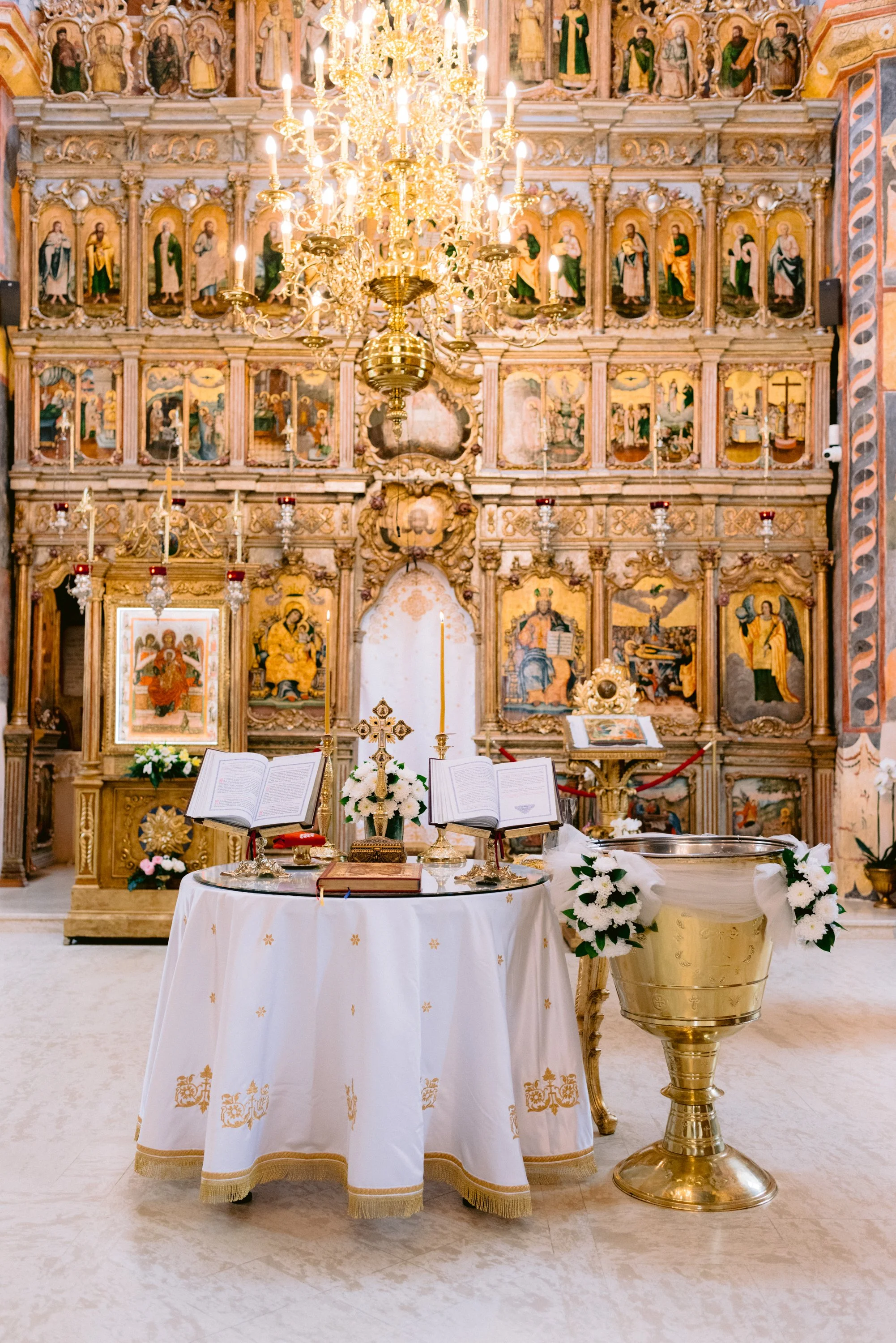 botez la biserica gradina icoanei, Nela&Tiberiu Fotografi de evenimente -9.jpg