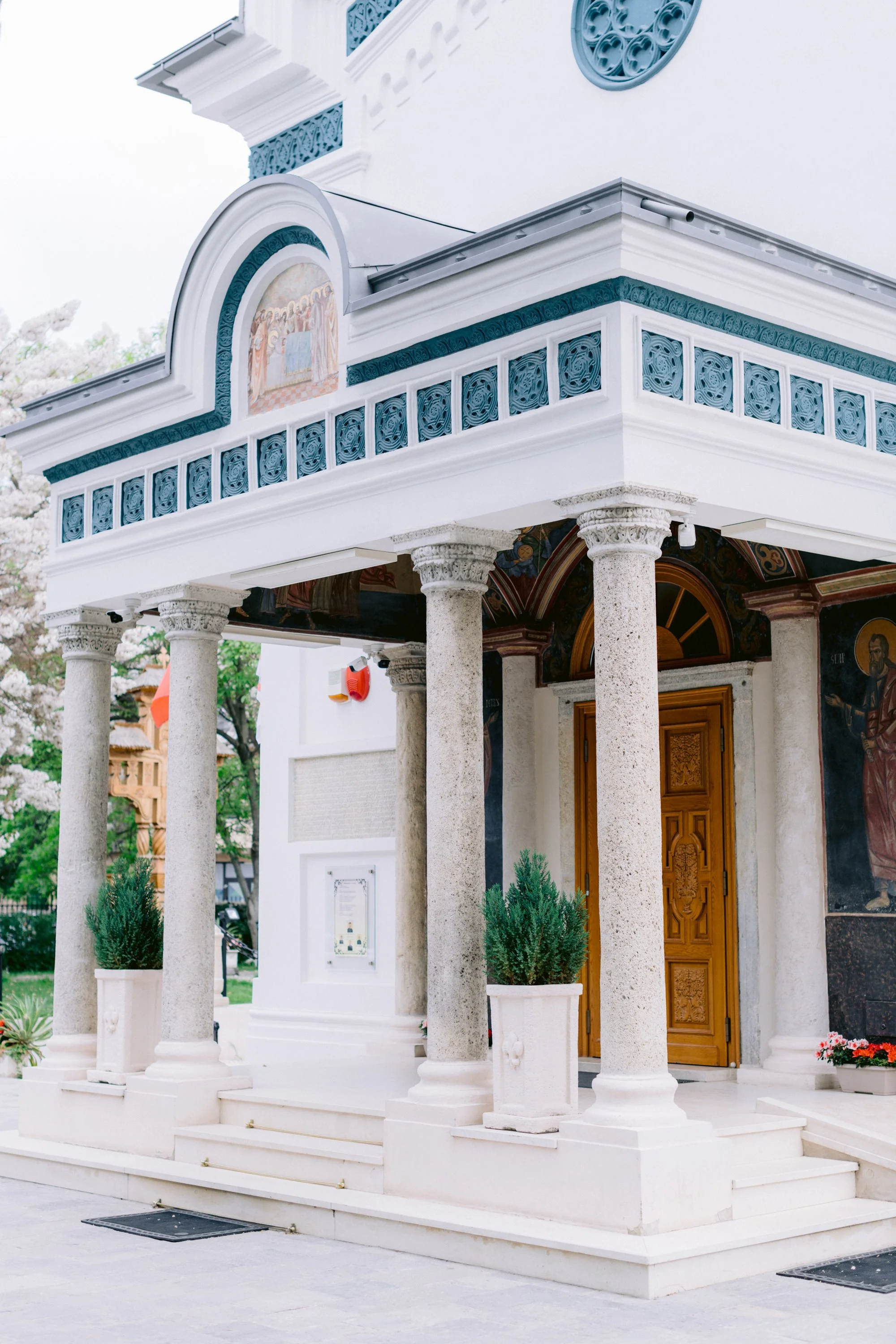 botez la biserica gradina icoanei, Nela&Tiberiu Fotografi de evenimente -3.jpg
