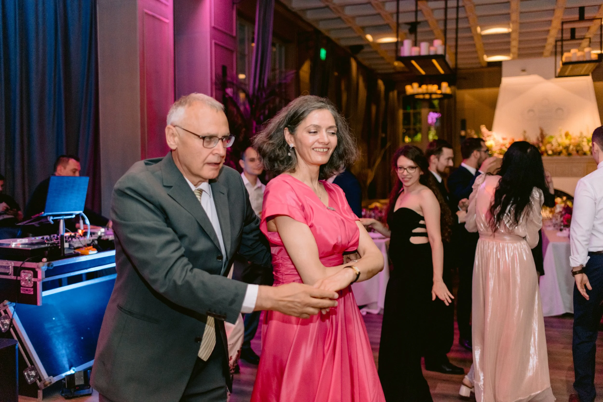 nela&tiberiu, fotograf nunta bucuresti, herastrau, restaurant diplomat, fotograf nunta-168.jpg