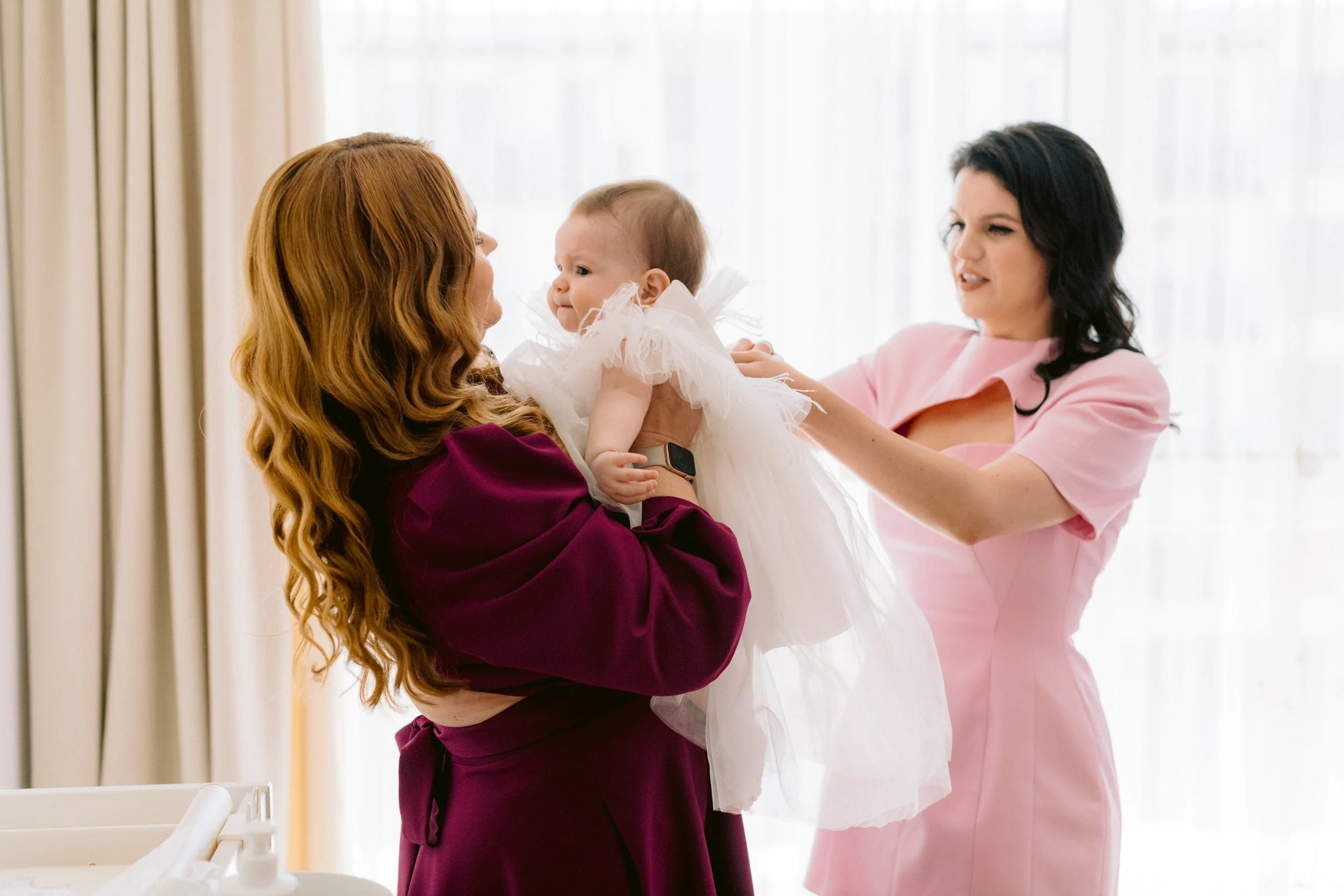 botez biserica icoanei, nelatiberiuphoto, fotograf familie, copii, botez-19.jpg