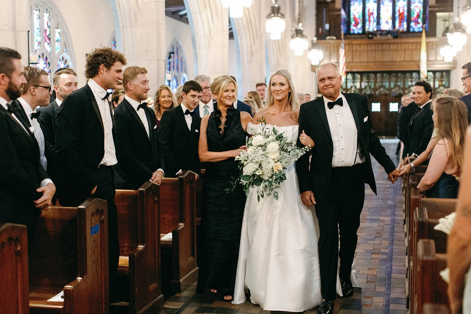 A FAMILY AFFAIR BLACK POINT INN MAINE WEDDING (23).jpg