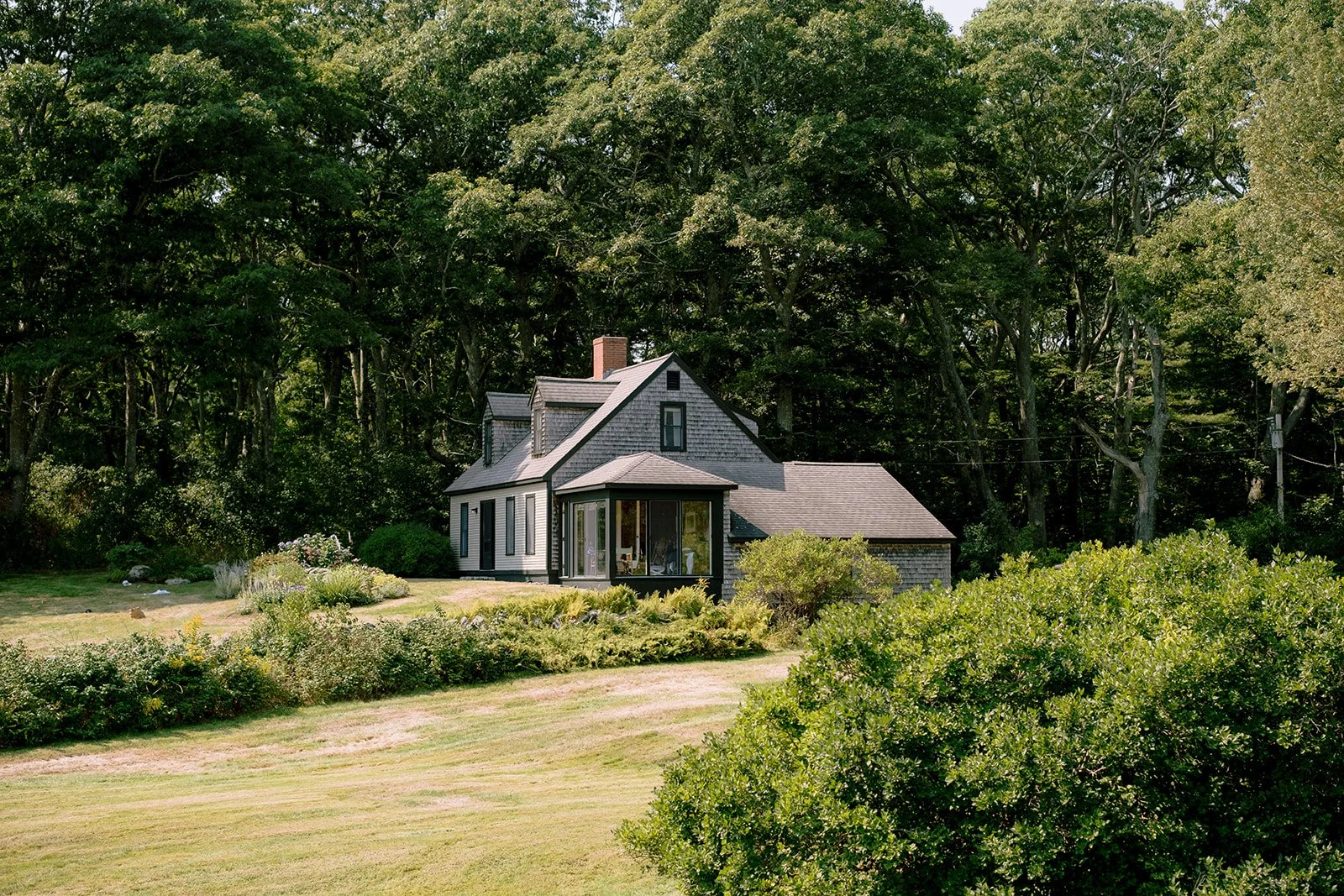 A FAMILY AFFAIR MAINE COASTAL RESIDENCE (23).jpg