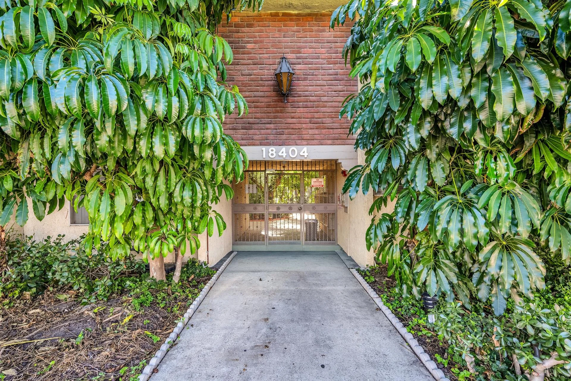 18404-collins-st-tarzana-door.jpg