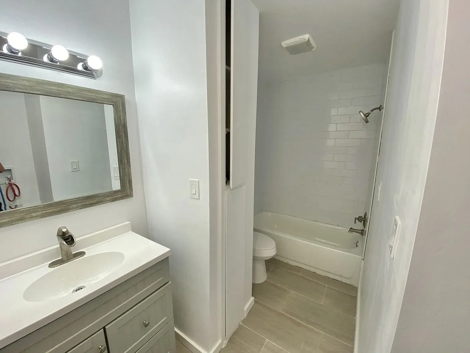1627 N. Poinsettia Pl. Renovated Bathrooms 