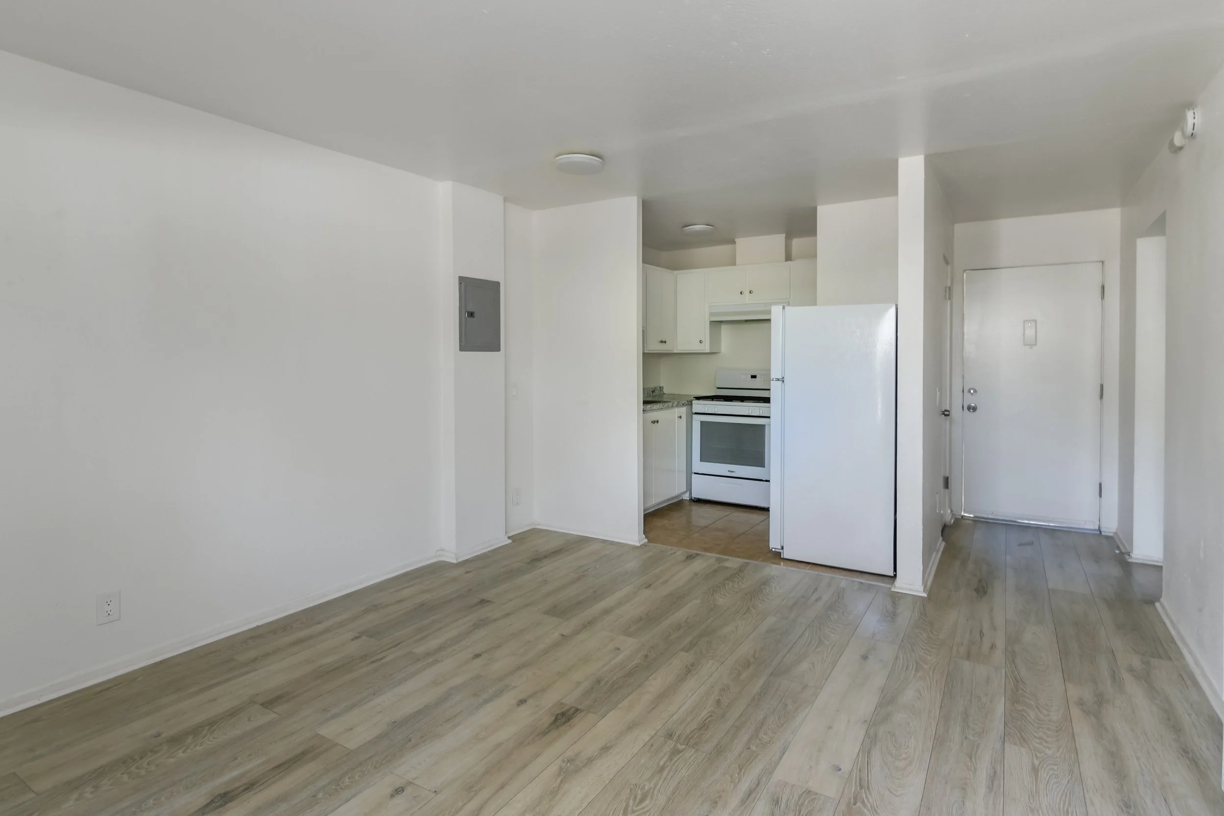 9 - 819 Wright-9.jpg