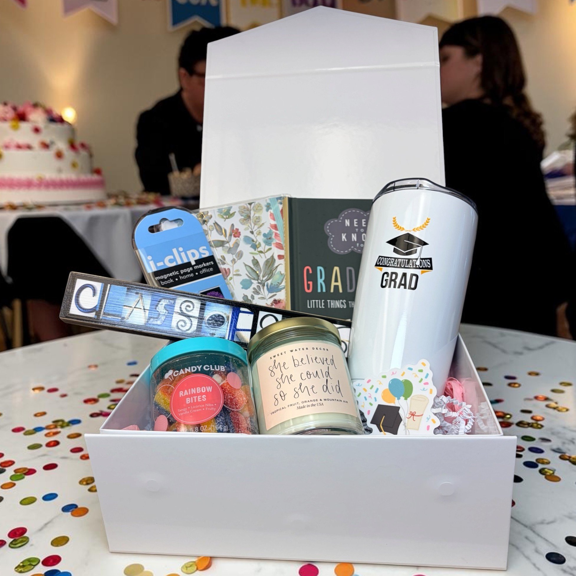 Graduation Basket She.jpeg