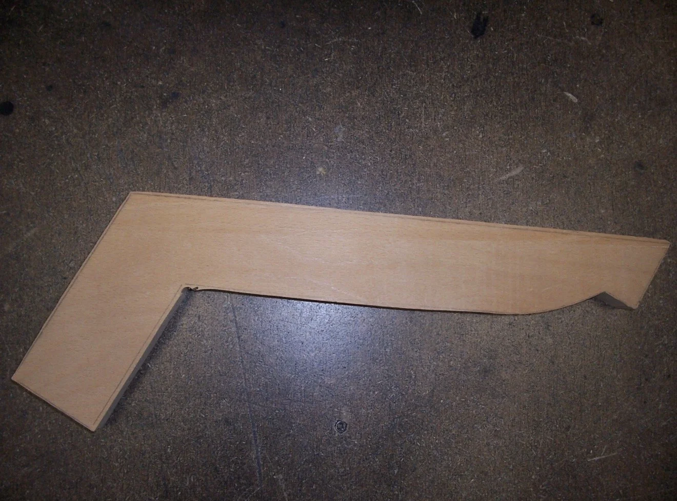 Roughly shaped laminated pin block