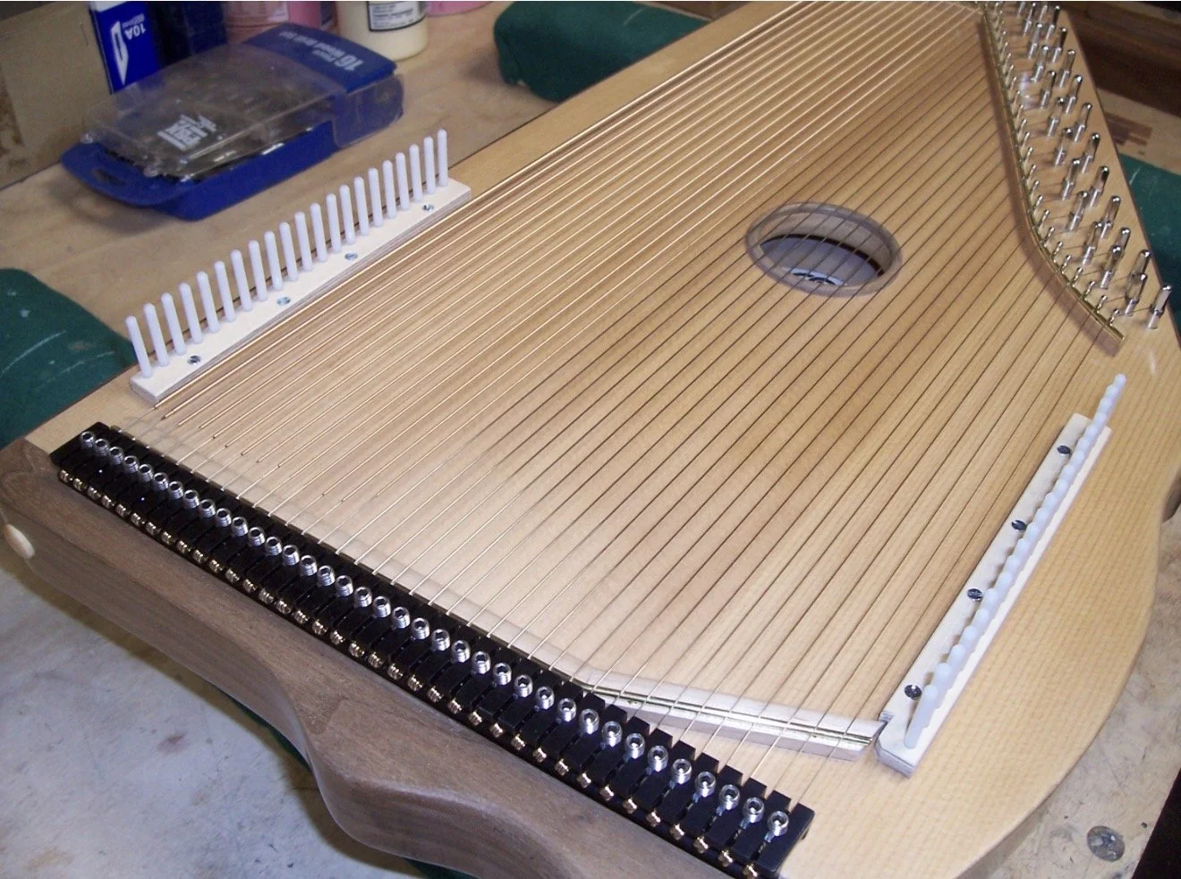 Workshop made mounted chord-bar combs