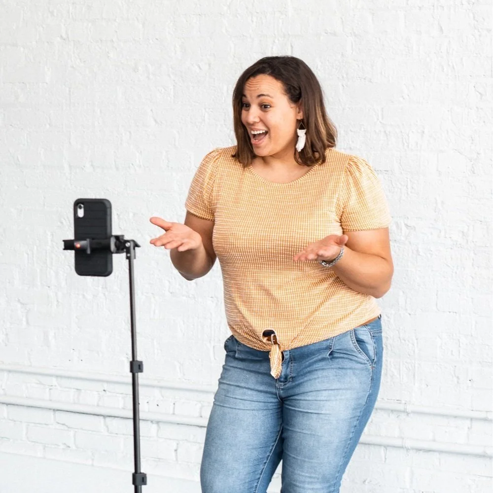 Strategic Podcast and Content Coaching - 60-minutes (Available in: Eng, Esp, Fra)