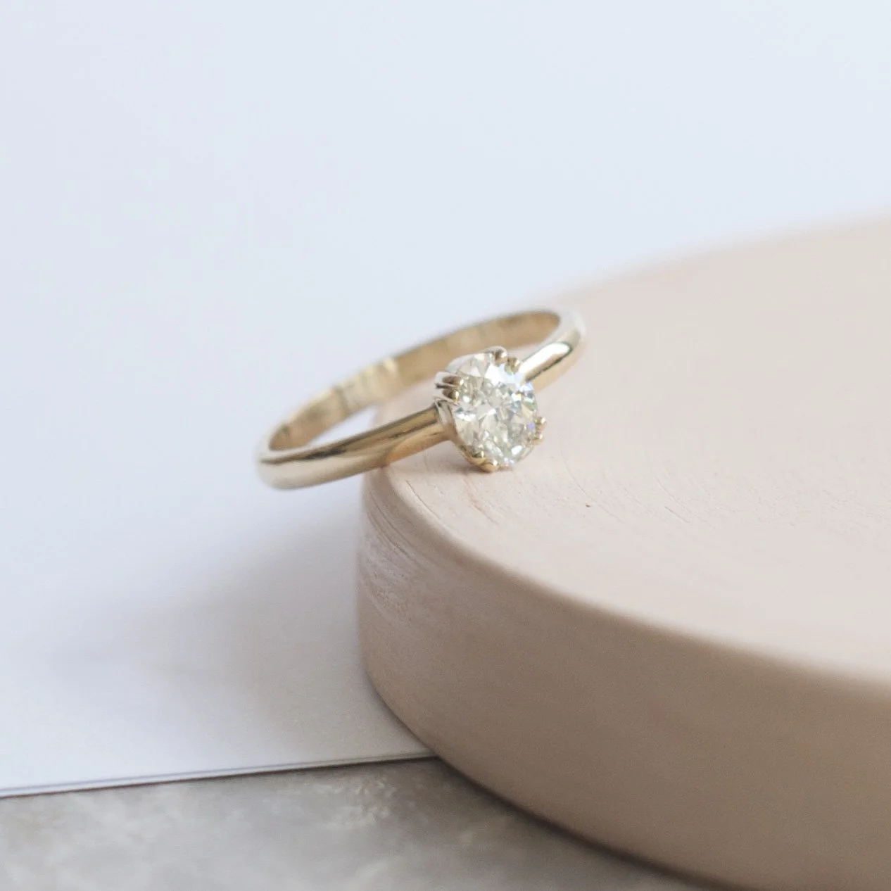 18K gg diamant ovaal dubbele grif 1.jpg