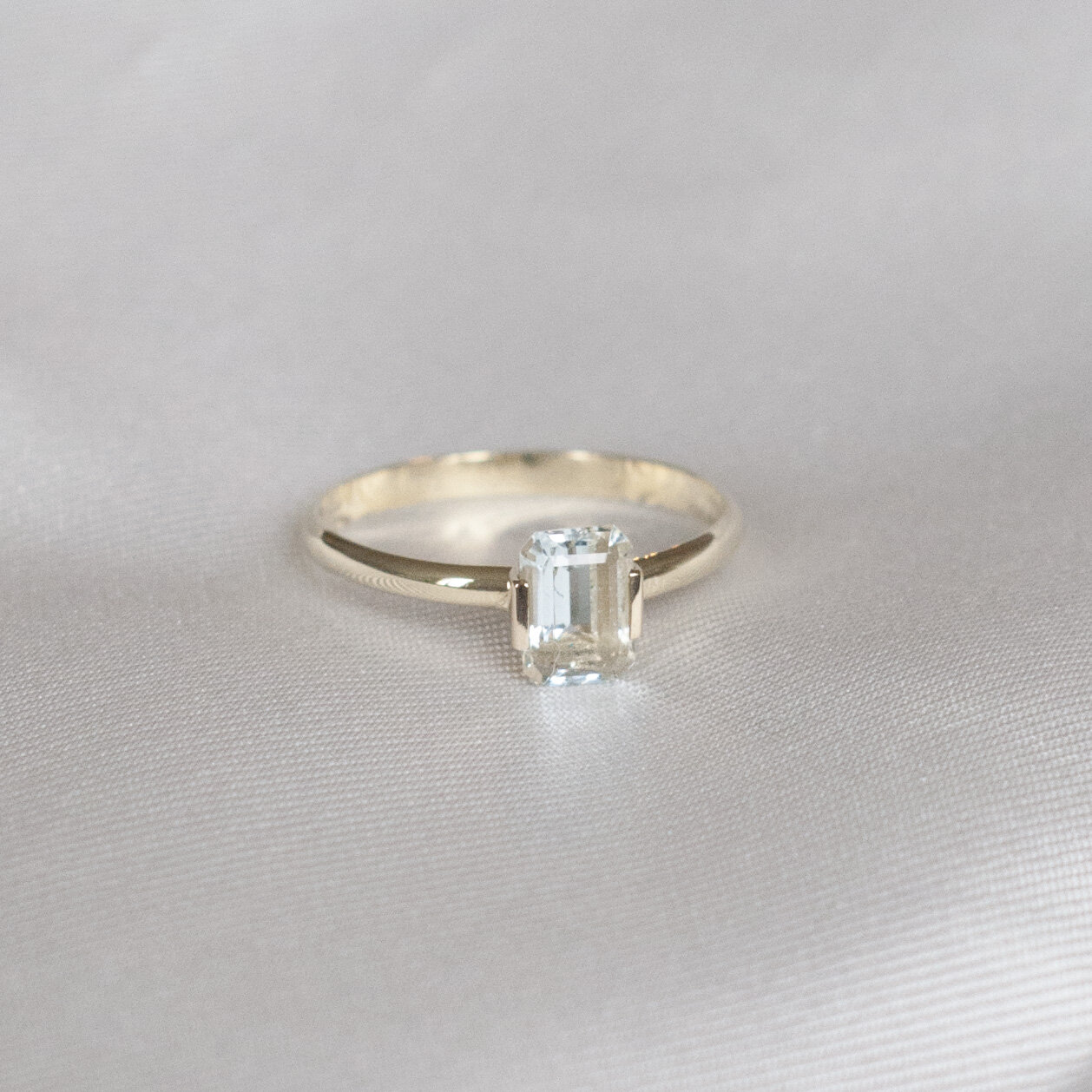 aquamarijn 14 k claire  1.jpg