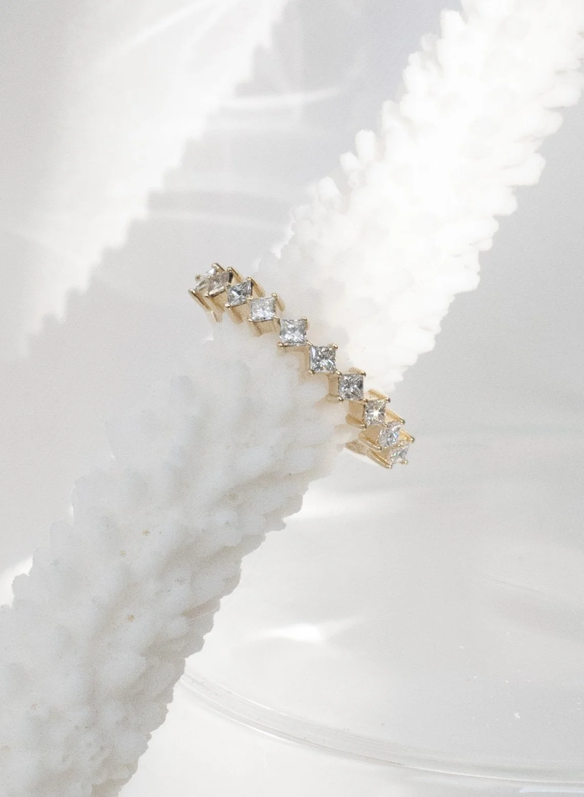 18K GG ring princess diamant ruit 1.jpg