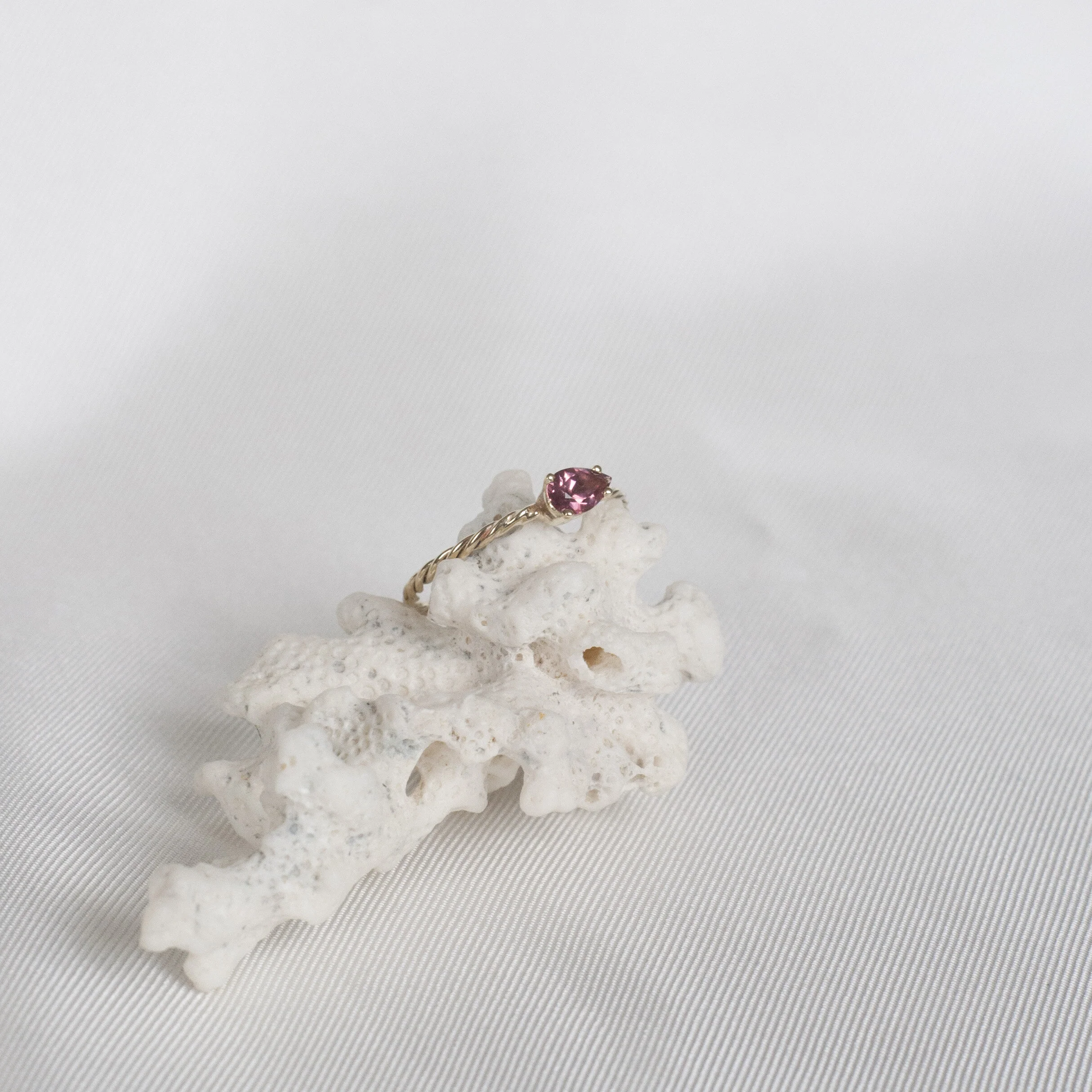 14k tourmalijn roos 1.jpg