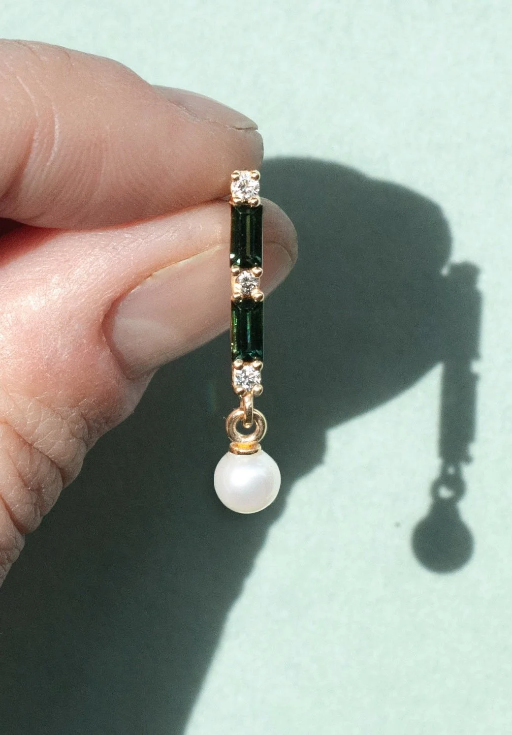 14K GG Oorbellen tourmalijn lab grown diamant parel 1.jpg