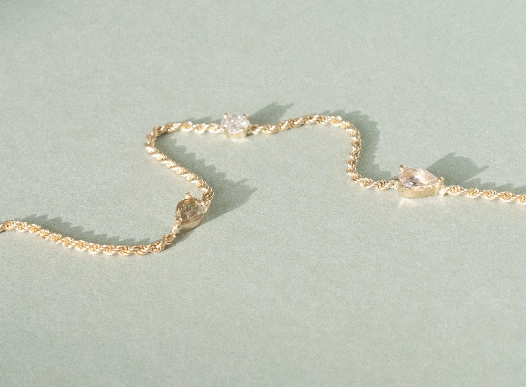 18KGG bracelet diam sapphire .jpg