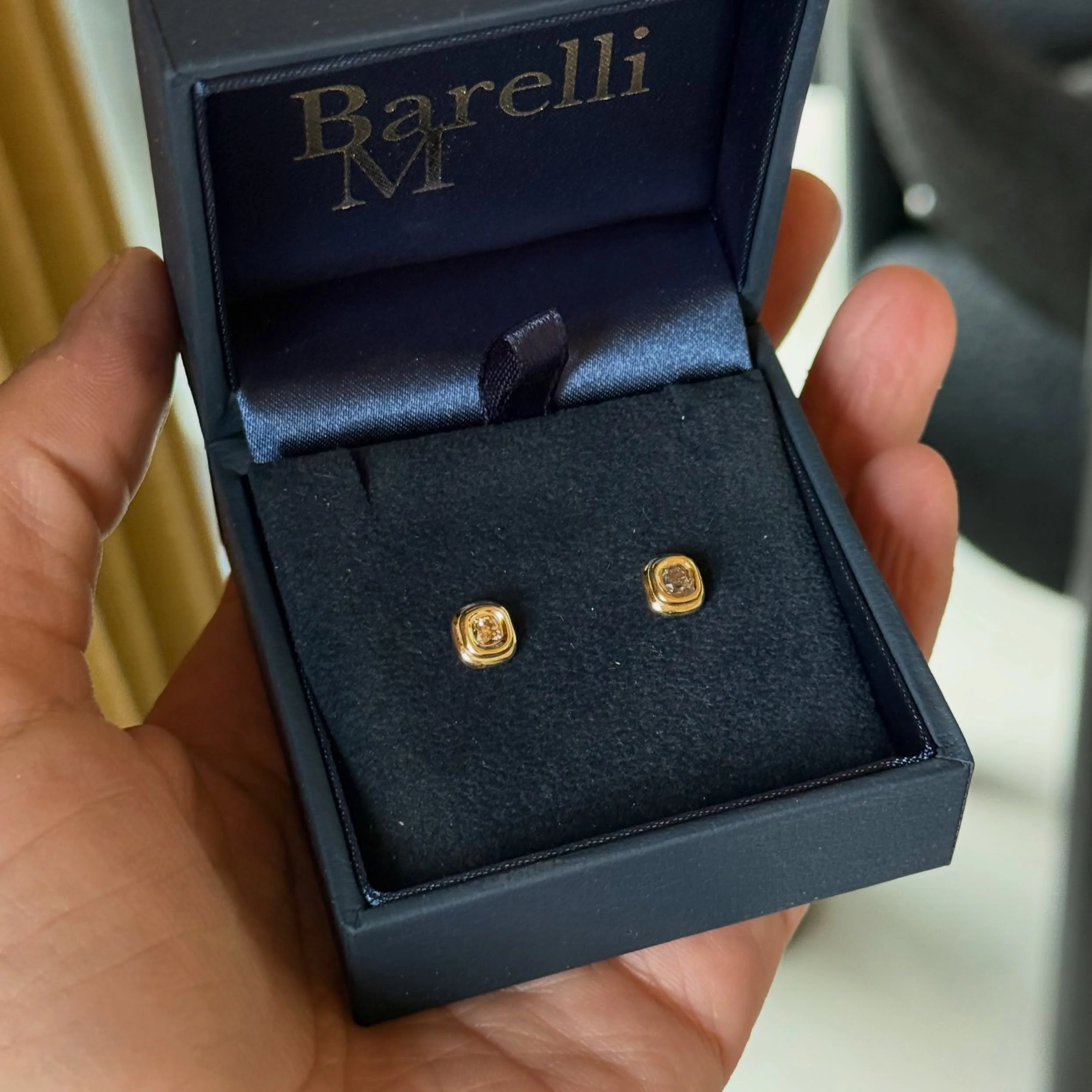 Goed voor elke dag 💃 champagne diamant in 18 karaat geel goud.