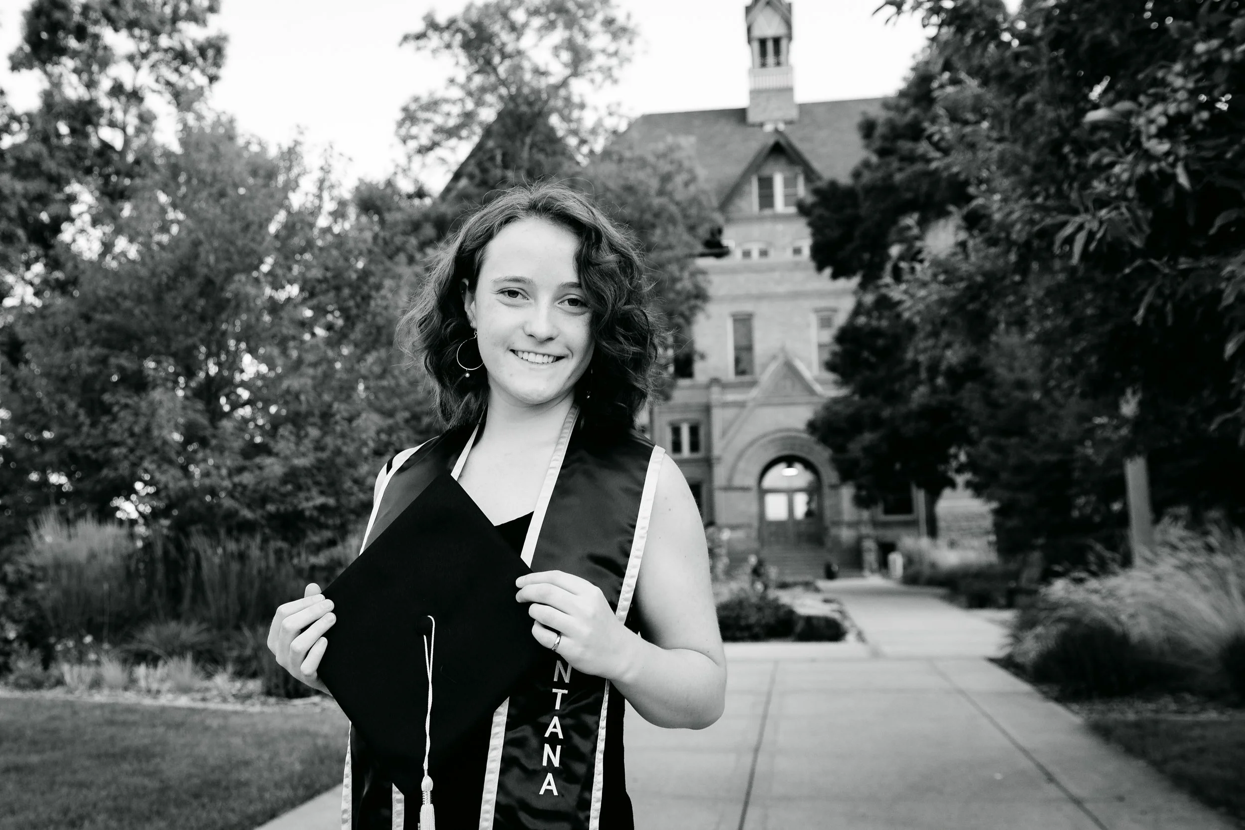 maddie_graduation-04-2.jpg