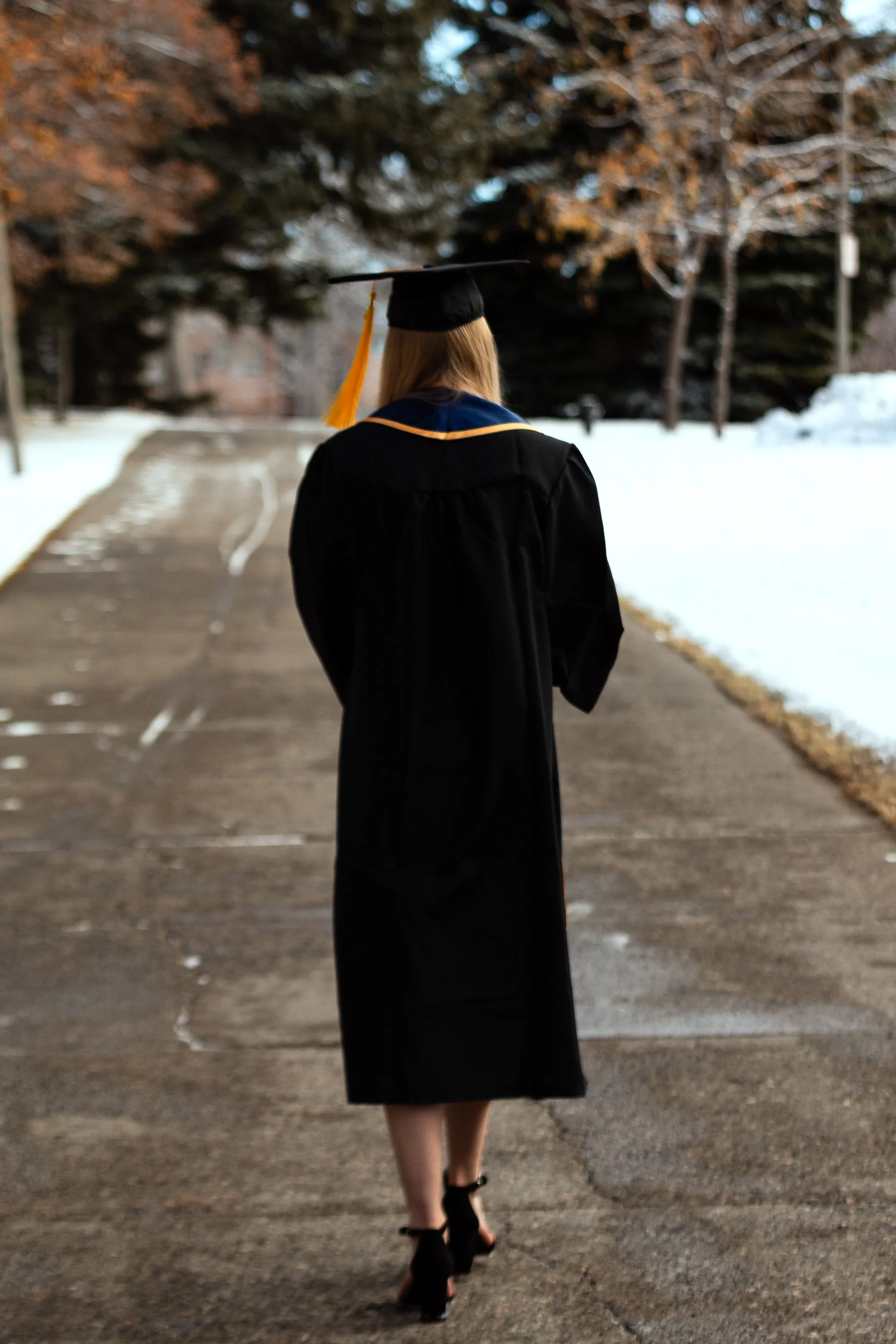 Aubree_Melchior_Grad-120.jpg