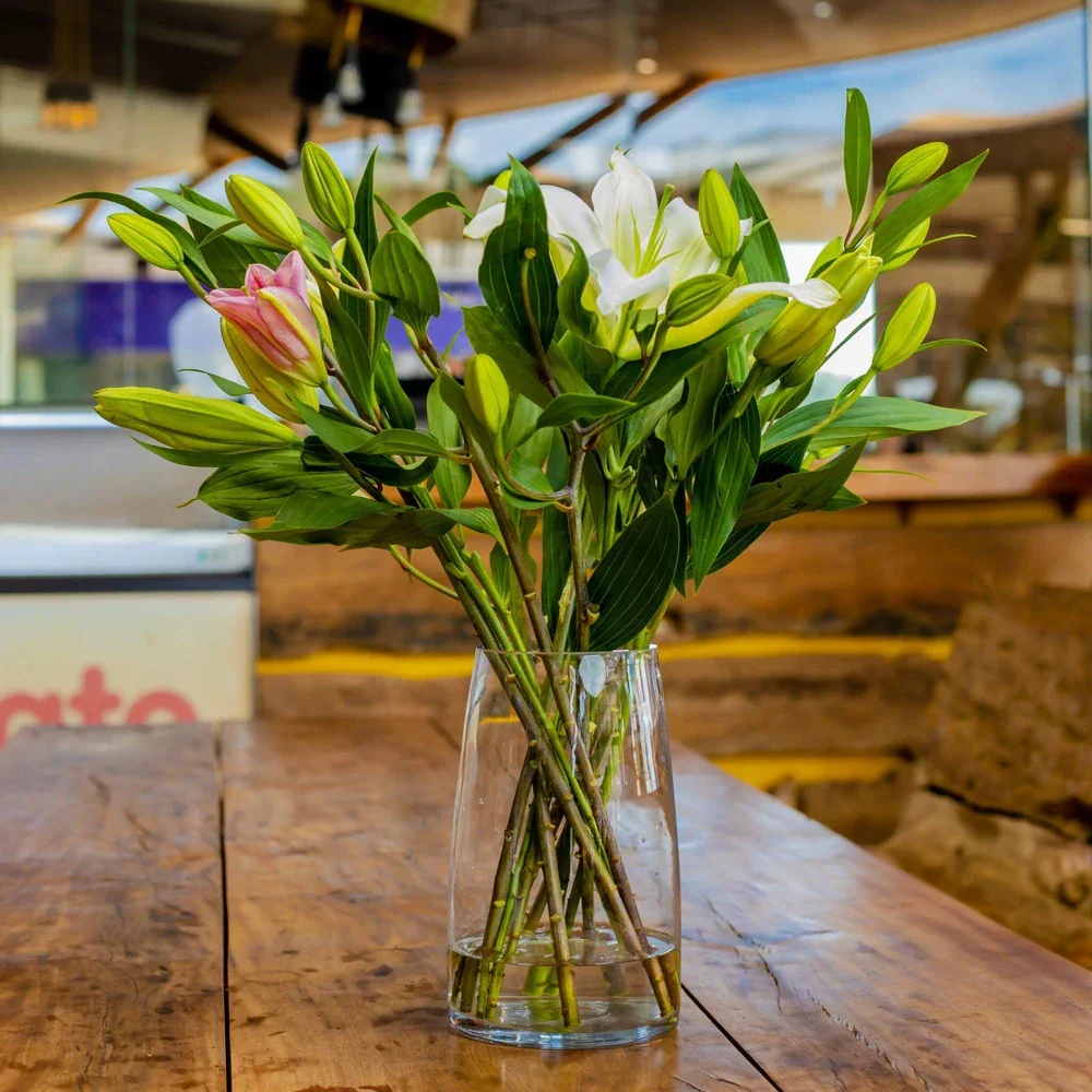 Zuri Blooms - Weekly Flower Subscription