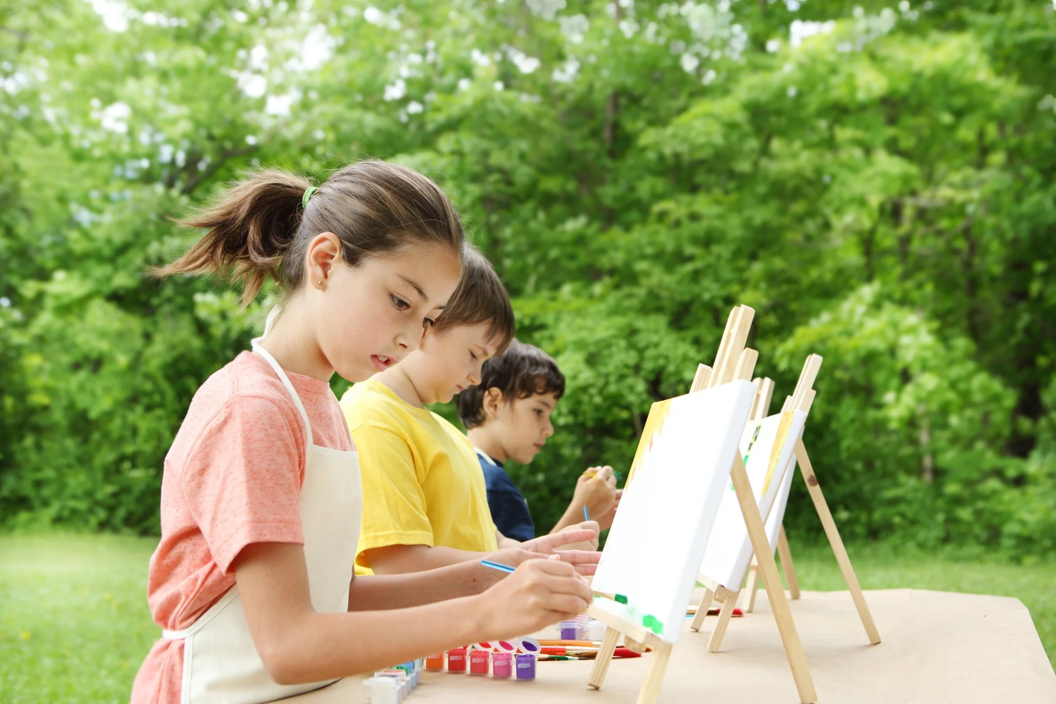 playful pop up kids outdoor crafts painting child care