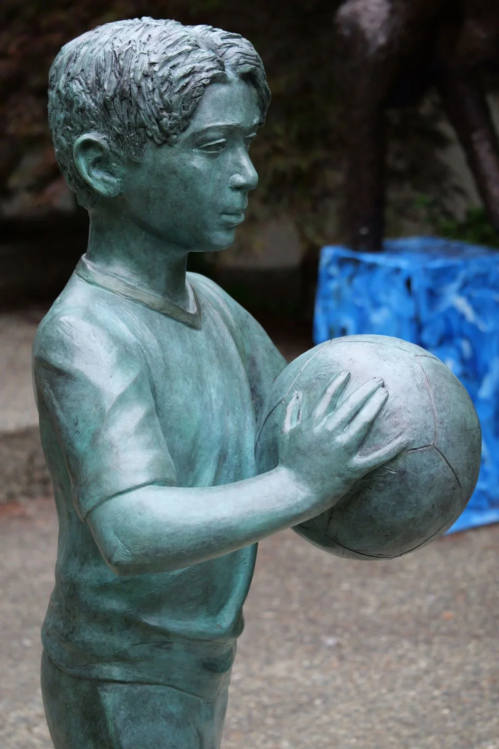 Soccer-Boy-Sculpture-3.jpg