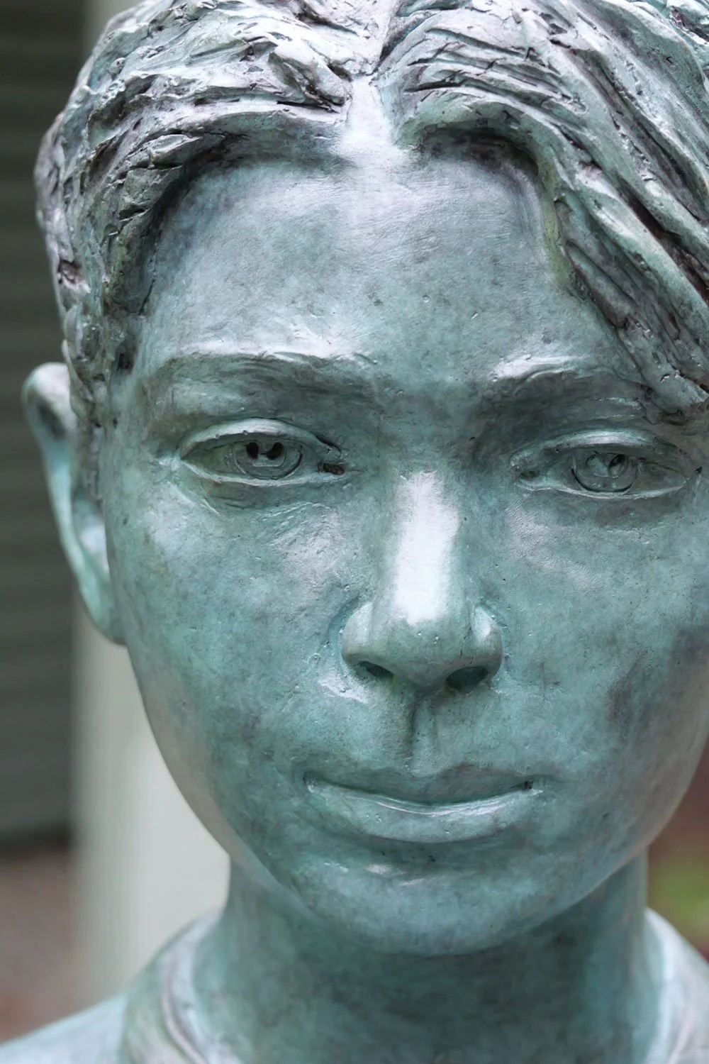 Soccer-Boy-Sculpture-5.jpg