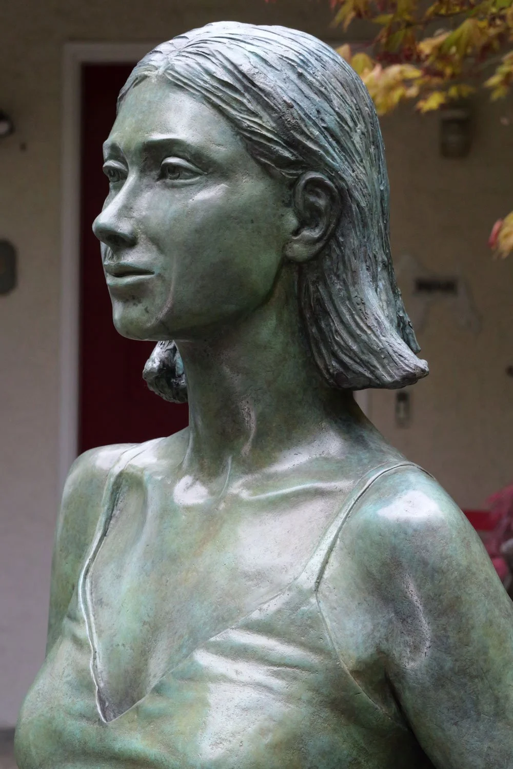 Looking-for-Love-Sculpture-5.jpg