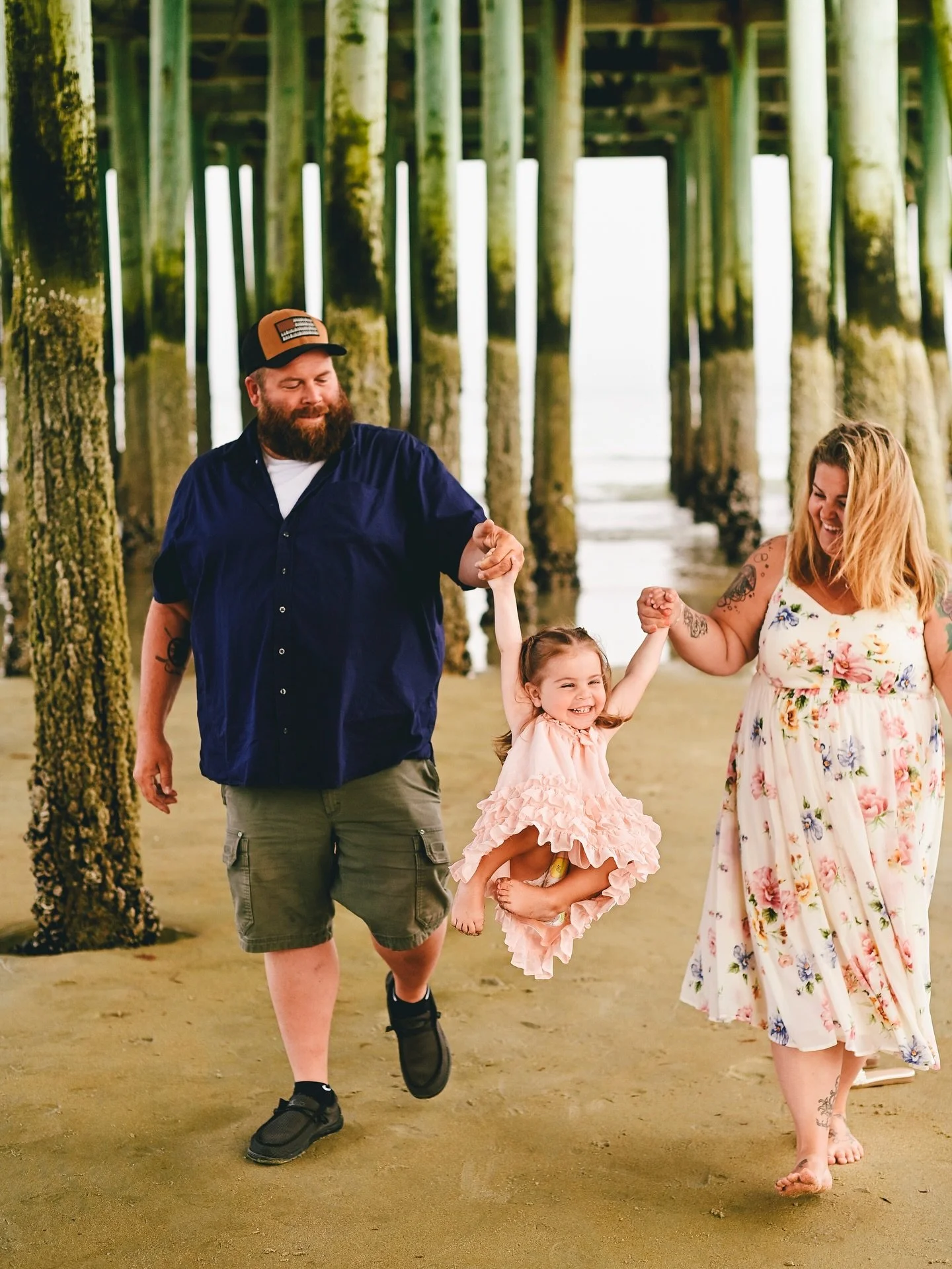 It might be chilly today as I desperately look for signs of spring, but I know that beach days like this are coming very very soon 🙏🏻🥲