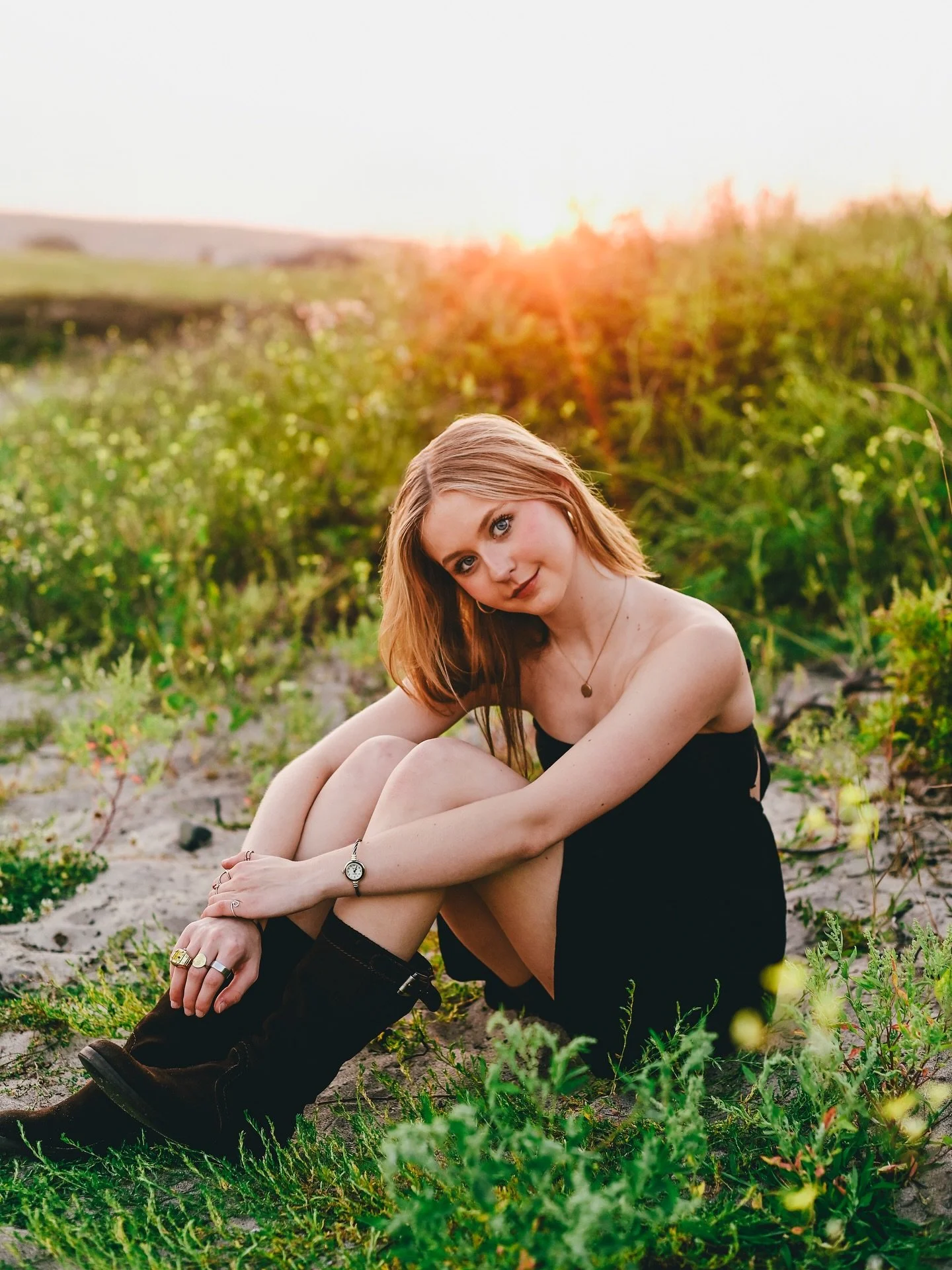 It&rsquo;s senior photo season y&rsquo;all ⚡️🔥 Let me know if you&rsquo;d like a date this spring, summer, or fall!