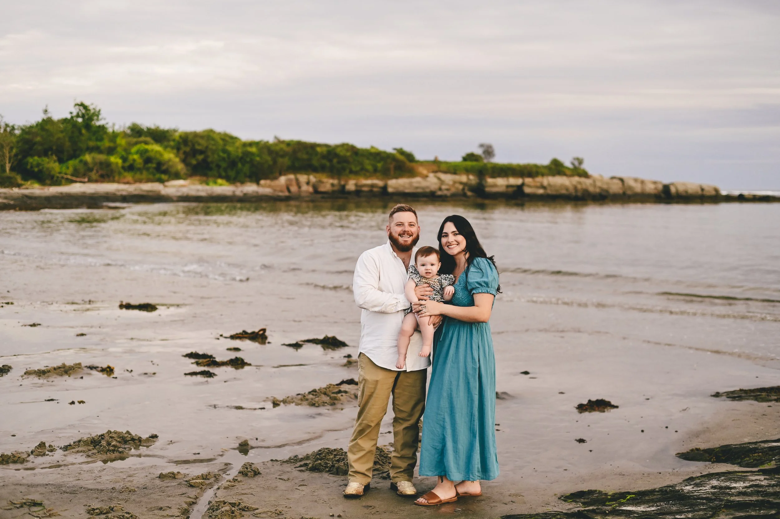 family-maine-coast-portait-photgraphy.jpg