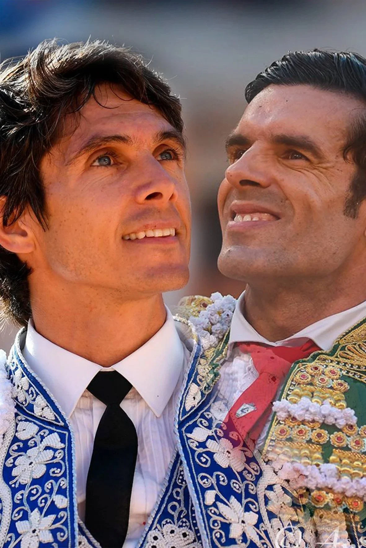 Galería de la 4º de la Feria de Nimes. Sebastián Castella y Emilio de Justo a hombros