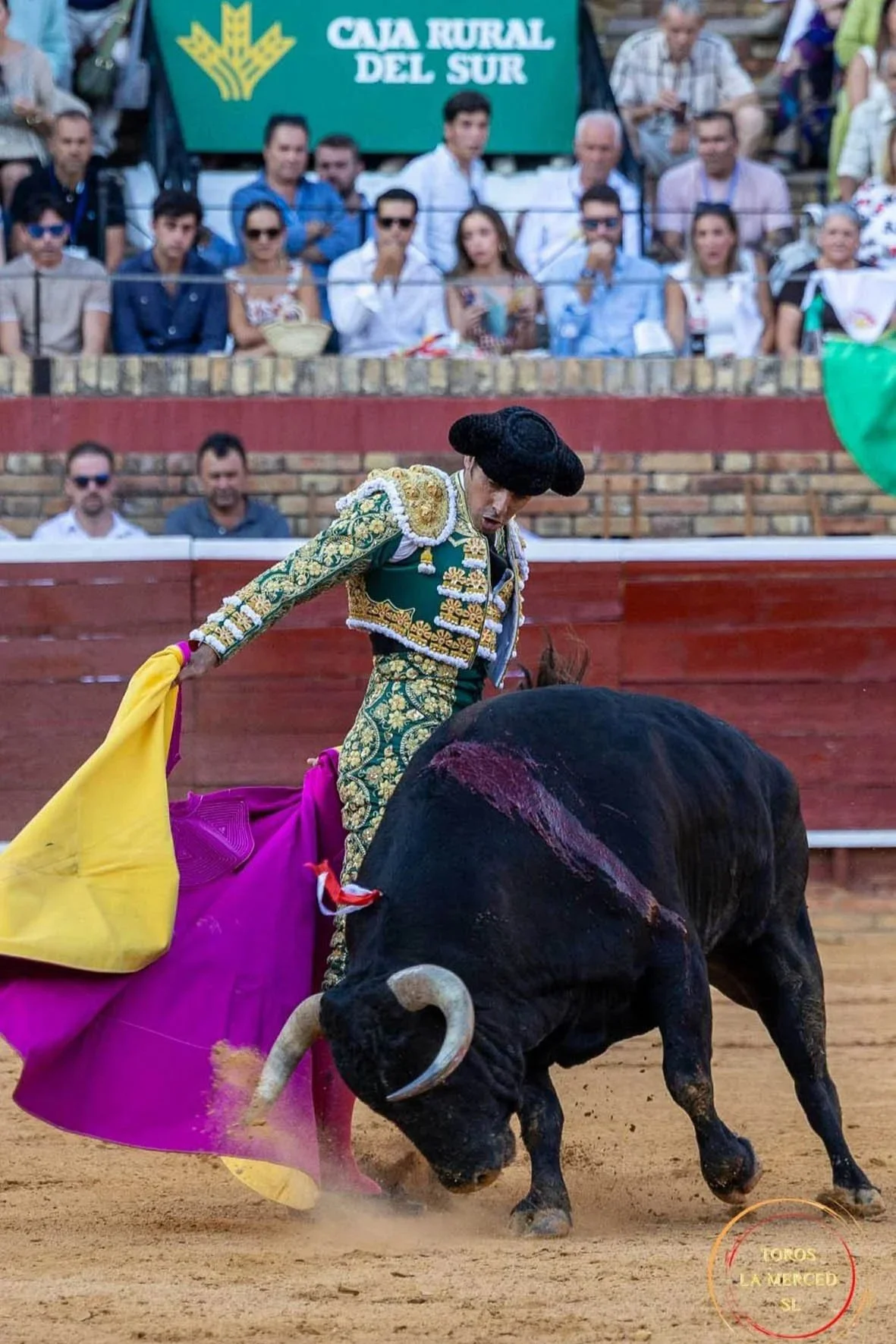 “Onírico” de Juan Pedro Domecq, indultado por Perera, broche de una gran tarde en Huelva. 