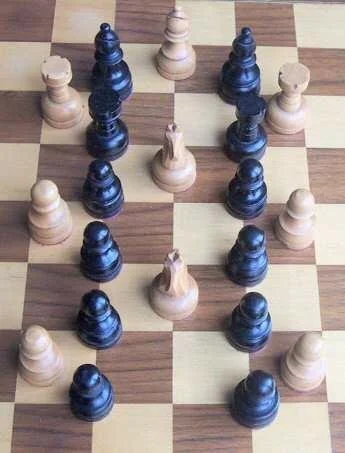 double-chain-chess-model.jpg