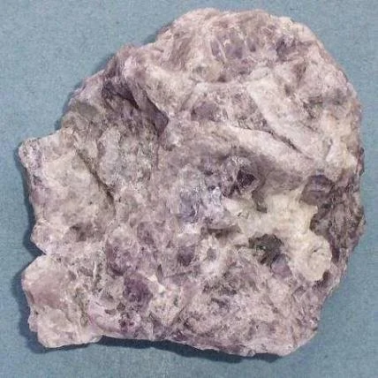 fluorite-cleavage-lines.jpg
