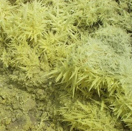 sulfur-crystals-vulcano-sicily.jpg