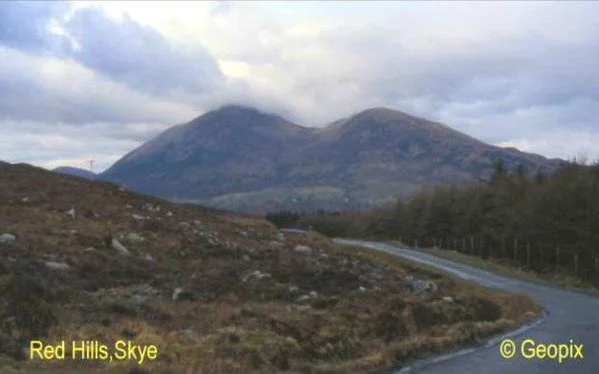red-hills-skye-2.jpg