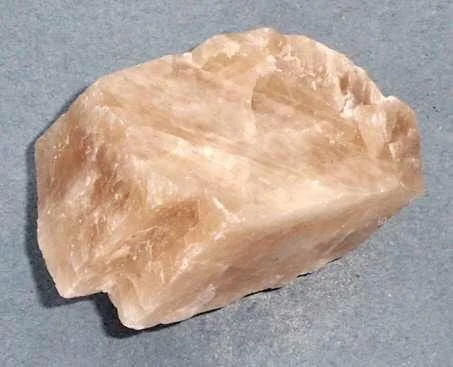 calcite-cleavage-fragment.jpg