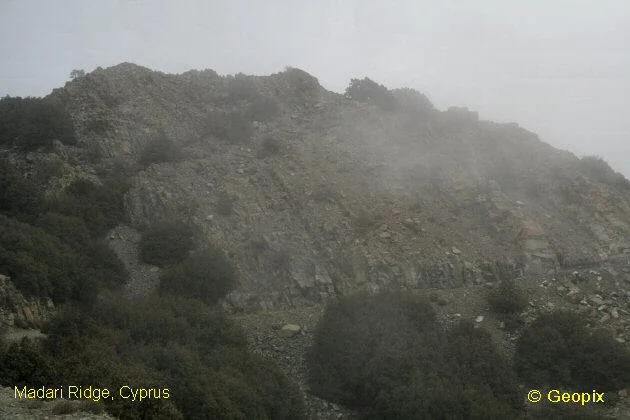 sheeted-dykes-hillside-madari-ridge.jpg