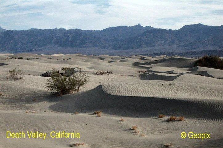 death-valley-sand-desert-low-dunes.jpg