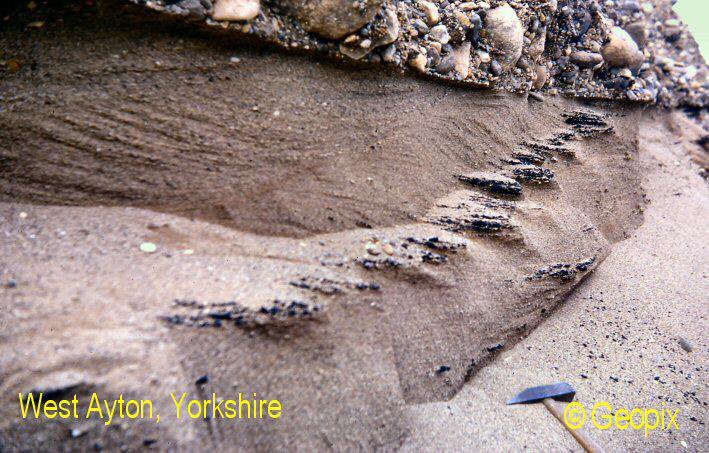cross-bedding-picked-out-by-jet-west-ayton.jpg