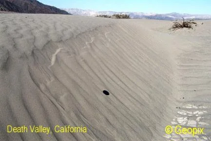 death-valley-lee-slope-slumping-1.jpg