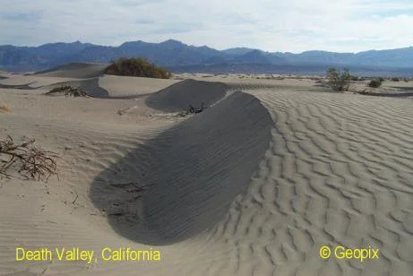 desert-ripples-and-dune-asymmetry.jpg