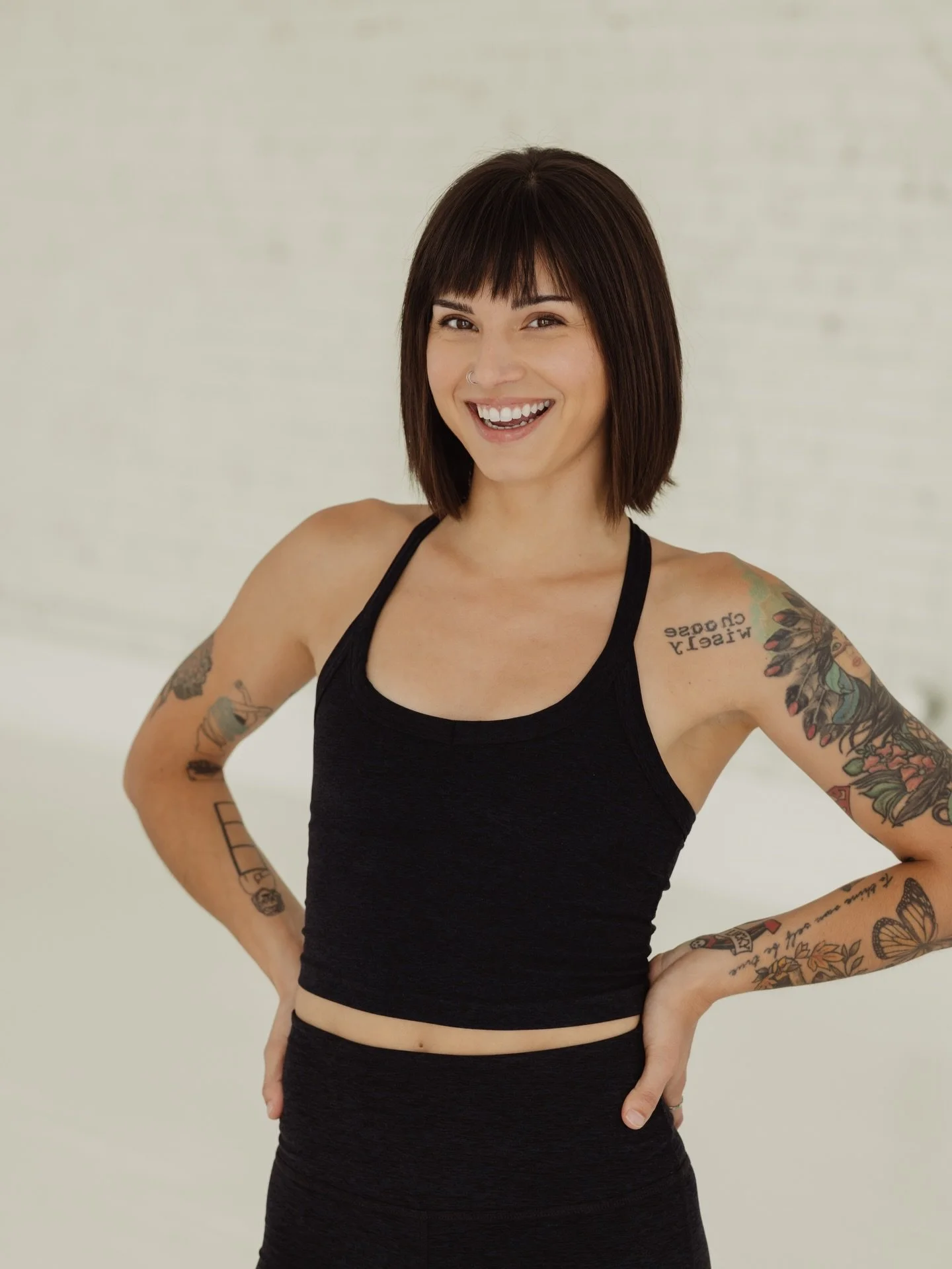 Meet Kourtney 🤍

As a former competitive dancer, Kourtney has always had a deep appreciation for movement and body awareness. She began her comprehensive Pilates training under the mentorship of Katie Kezele in 2023 and has since built a thriving te