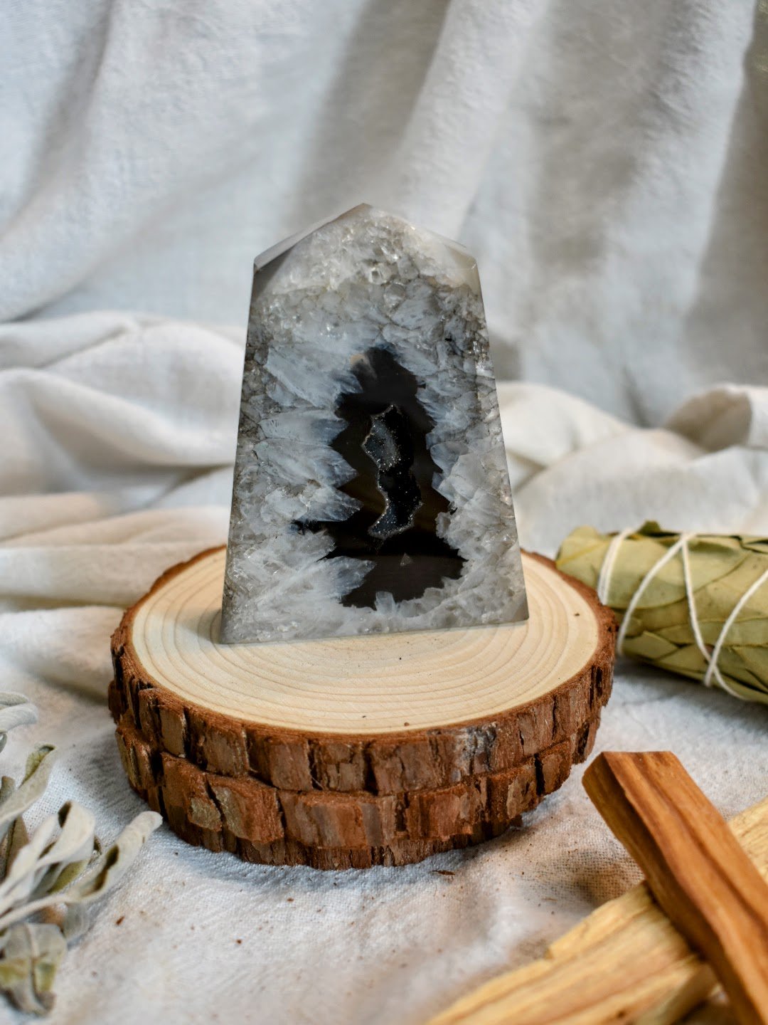 Black Agate Tower Slab | 3.5in
