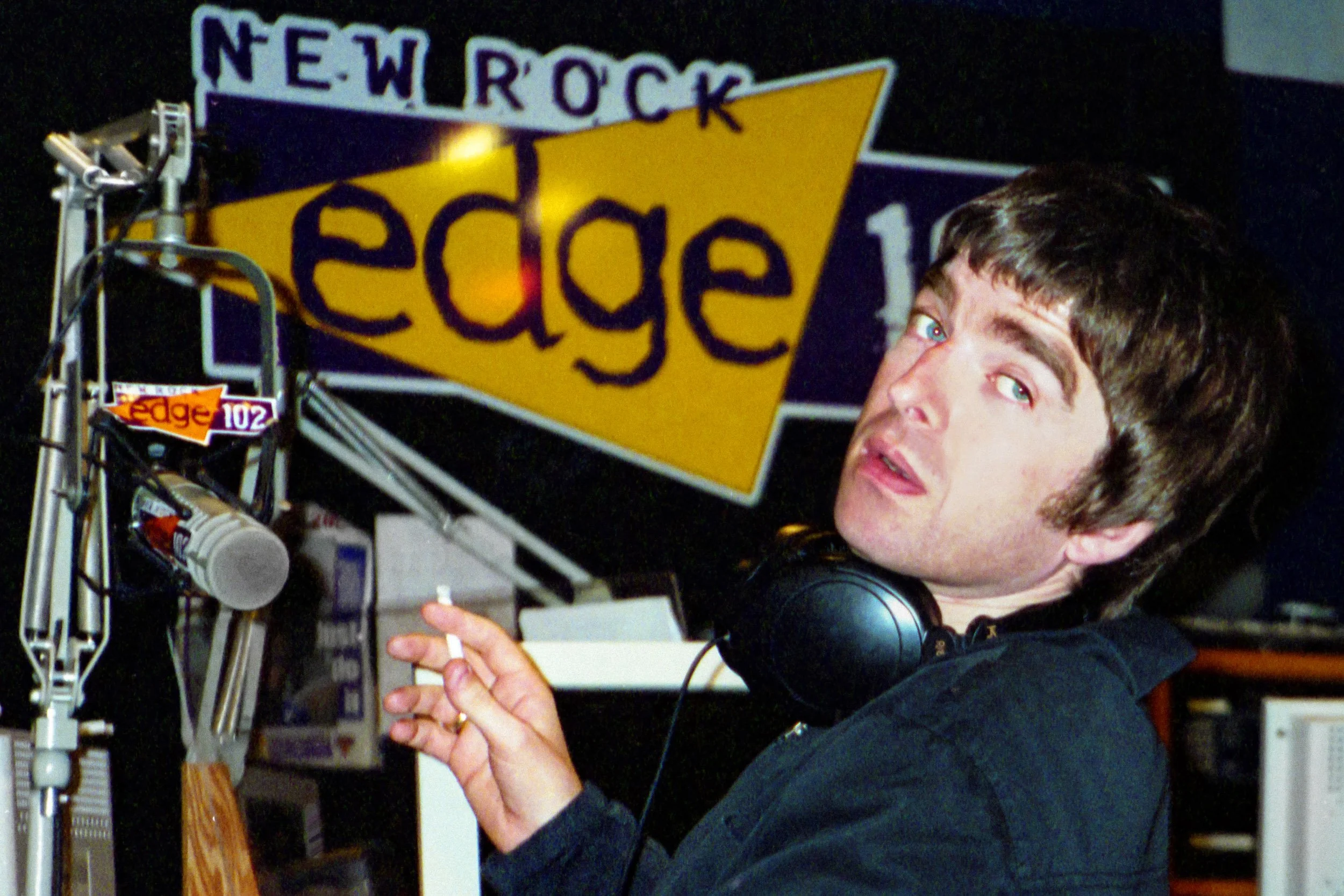 Noel Gallagher, 2001