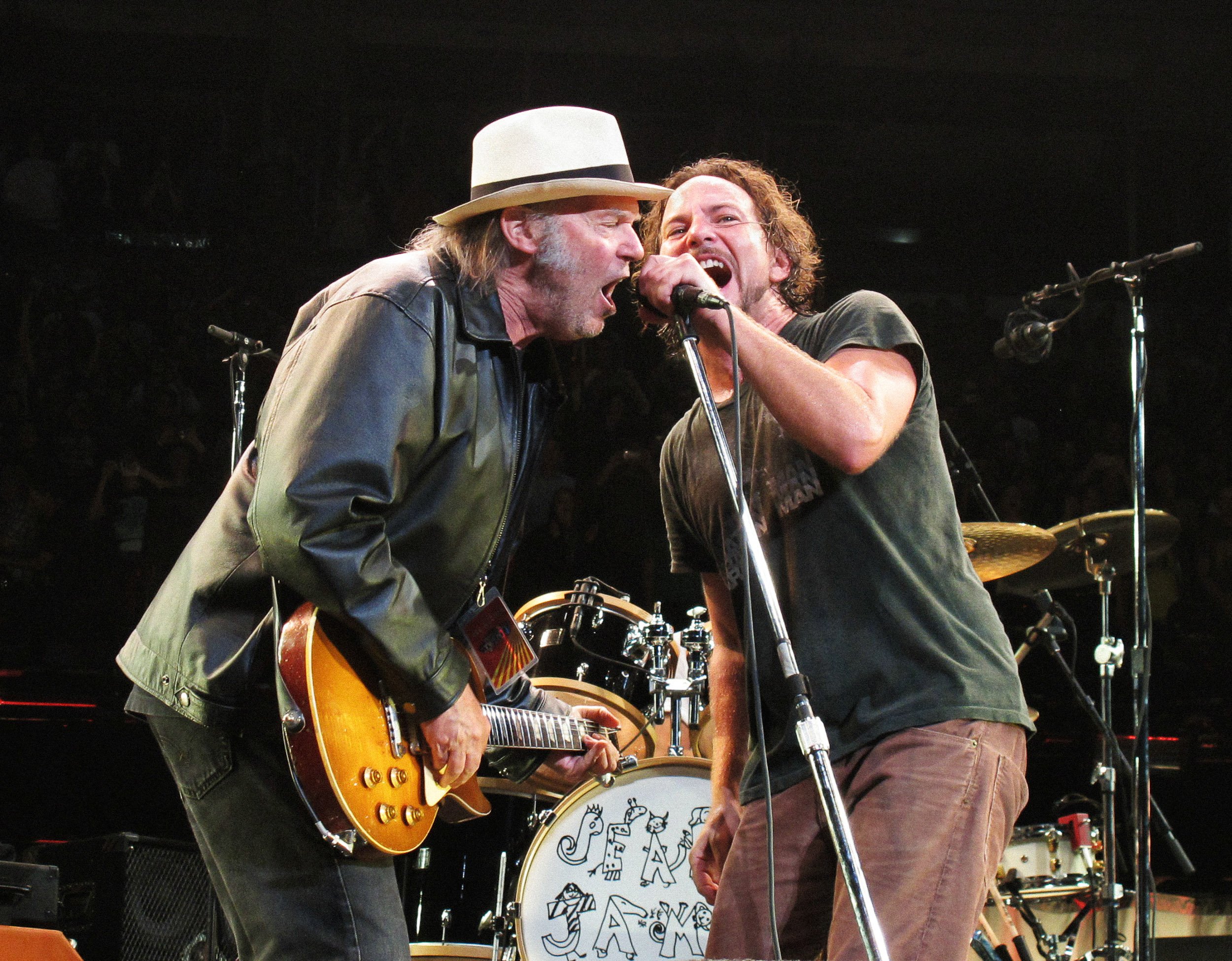 Neil Young & Eddie Vedder w/Pearl Jam, 2011
