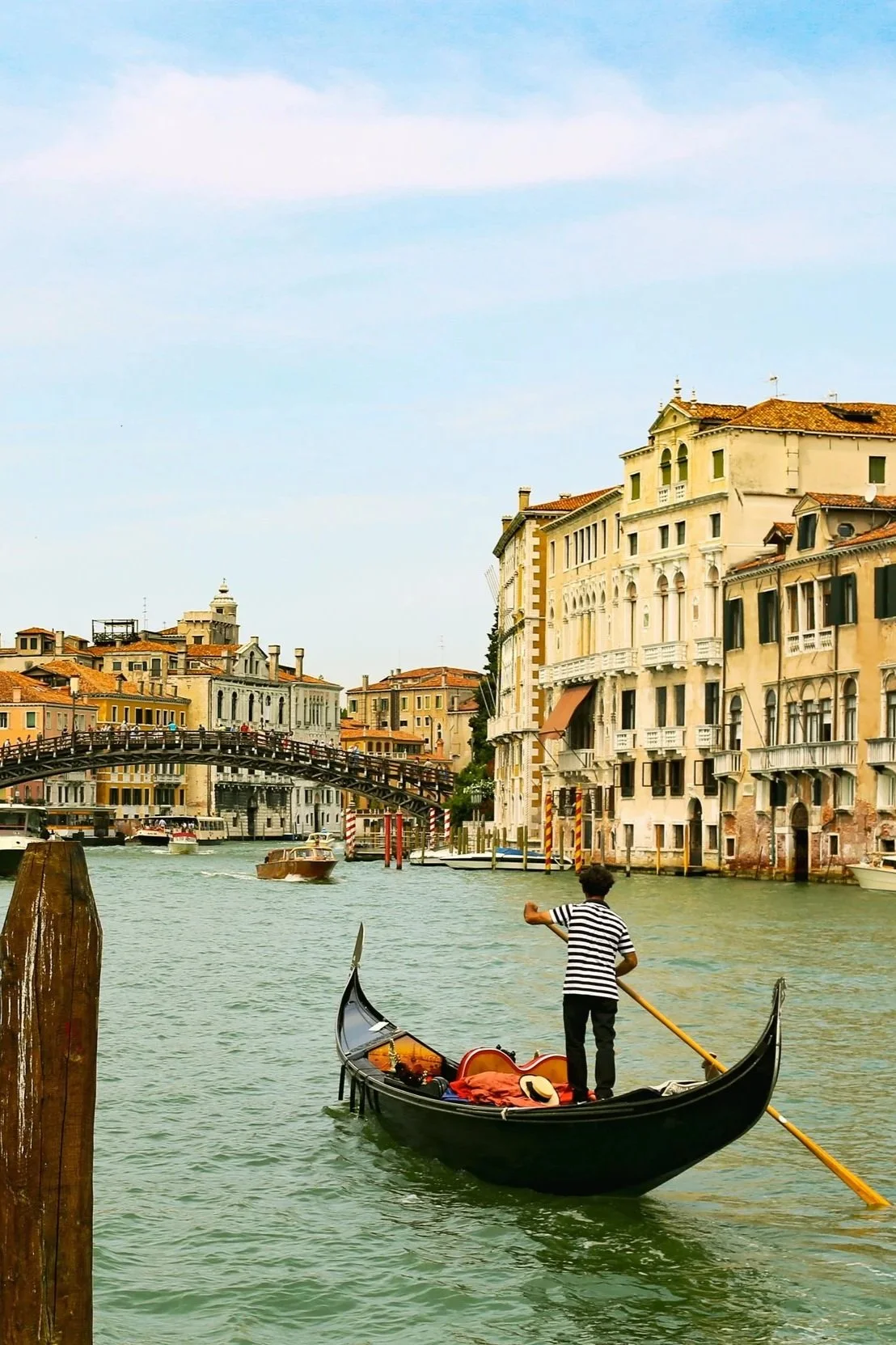 Venice_Gondola.jpg